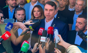 Azambuja e Contar participam de encontro do PL em Bras&iacute;lia ao lado de Fl&aacute;vio Bolsonaro