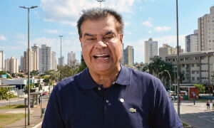Nelsinho oficializa desist&ecirc;ncia da reelei&ccedil;&atilde;o e confirma vaga de suplente na chapa de Azambuja