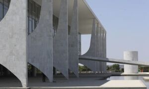 Conhe&ccedil;a as atribui&ccedil;&otilde;es do presidente e do vice-presidente da Rep&uacute;blica