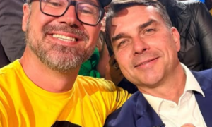 Pollon tenta 'sair por cima' ap&oacute;s ser vetado de concorrer ao Senado