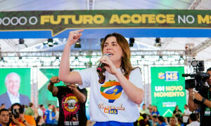 Conven&ccedil;&atilde;o estadual refor&ccedil;a pr&eacute;-candidatura de Viviane Luiza &agrave; C&acirc;mara dos Deputados