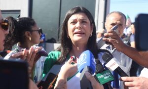 Rose Modesto aposta em for&ccedil;a da federa&ccedil;&atilde;o e minimiza desist&ecirc;ncia de Nelsinho Trad