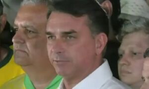 Fl&aacute;vio diz que &eacute; imposs&iacute;vel reconhecer vit&oacute;ria de Lula e vai pedir anula&ccedil;&atilde;o das elei&ccedil;&otilde;es