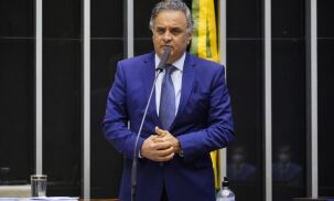 Aécio Neves confirma permanência dos 3 deputados federais de MS no PSDB