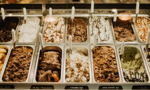 Entenda as diferen&ccedil;as entre gelato e sorvete e veja receitas