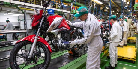 Honda Motos mantém liderança de mercado, com melhor resultado em oito anos