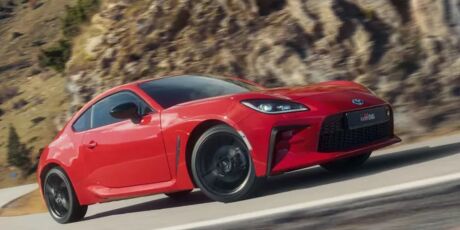 O cupê Toyota GR 86 chega à Argentina e pode vir também ao Brasil