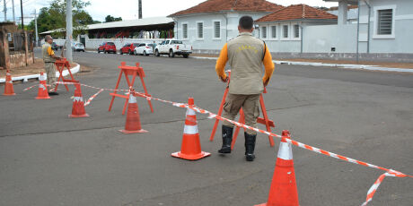 Vias da Capital sofrem bloqueios em decorr&ecirc;ncia de obras e eventos 