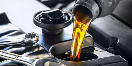 Como fazer a escolha correta do óleo lubrificante para o bom funcionamento do automóvel