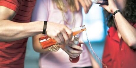 25% dos adolescentes consomem &aacute;lcool de forma regular; meninas bebem com mais frequ&ecirc;ncia