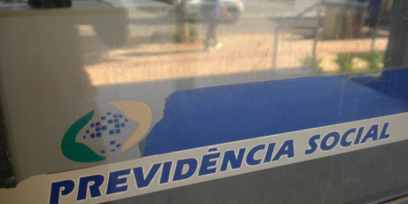 Deficit da previd&ecirc;ncia mais que dobra em 2026 e pressiona contas de MS