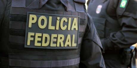 Homem é preso por ofertar criança de 7 anos na internet para sexo