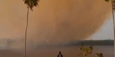 Incêndio no Pantanal volta ameaçar escola e comunidades, nesta segunda-feira