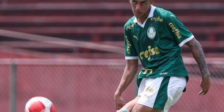 Destaque da base do Palmeiras, volante de MS busca vaga na Copinha