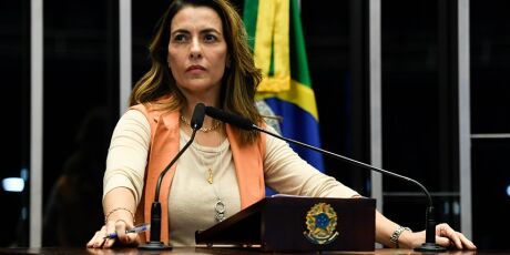 Vape usado no Brasil pode ter maconha, diz Soraya Thronicke