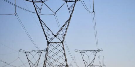 Bandeira tarif&aacute;ria para outubro ser&aacute; vermelha patamar 1, redu&ccedil;&atilde;o ante setembro, diz Aneel