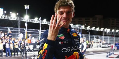 Verstappen é 5&ordm; e garante título mundial da F1; Russell vence o GP de Las Vegas