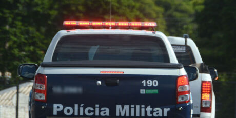Pol&iacute;cia prende traficantes que vendiam drogas em frente &agrave; escola infantil no S&atilde;o Conrado