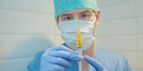 Aumento no sal&aacute;rio dos profissionais da sa&uacute;de da Prefeitura ser&aacute; votado amanh&atilde;