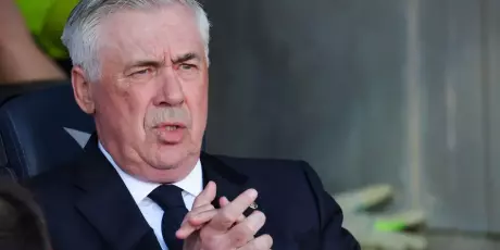 Xabi comandará o Real no Mundial, e Ancelotti fica livre para seleção, diz jornal
