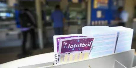 Resultado da Lotof&aacute;cil de ontem, concurso 3550, s&aacute;bado (29/11); veja o rateio