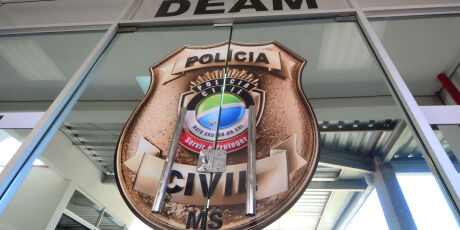 Mulher é morta a facadas no Jardim Colúmbia em Campo Grande