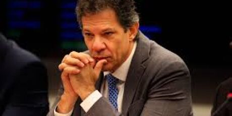 Comiss&atilde;o mista do Congresso aprova MP com alternativas ao aumento do IOF por 13 votos a 12