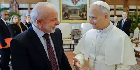 Lula se re&uacute;ne com papa Le&atilde;o XIV, pela primeira vez, no Vaticano
