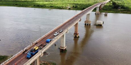 Quatro empreiteiras disputam obra da reforma da ponte no Rio Paraguai