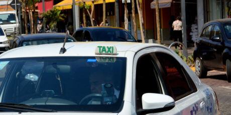 MP que isenta taxa do tax&iacute;metro segue para o Senado