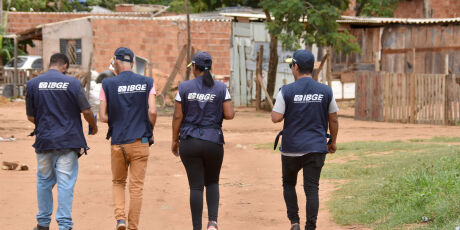 Portaria autoriza IBGE a contratar 39 mil tempor&aacute;rios para Censo Agro e de popula&ccedil;&atilde;o nas ruas