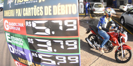 Ap&oacute;s leve recuo, gasolina volta a subir nos postos de Mato Grosso do Sul
