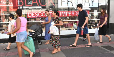 Em Campo Grande, lojistas acreditam que 13&ordm; irá inflar compras nesta Black Friday