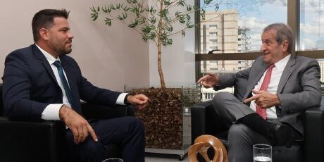 Valdemar Costa Neto anuncia pr&eacute;-candidatura de Capit&atilde;o Contar ao Senado