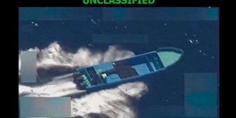 EUA matam tr&ecirc;s em novo ataque contra barco no Mar do Caribe