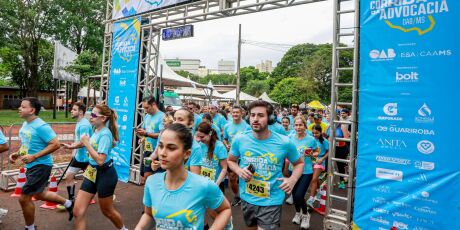 Quarta edi&ccedil;&atilde;o da Corrida da Advocacia re&uacute;ne 800 participantes