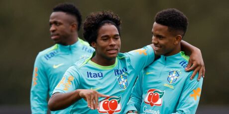 Estêvão e Endrick estão ranqueados entre os 10 jovens mais valiosos do mundo