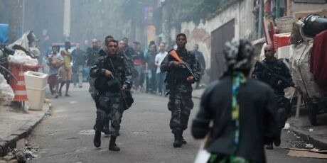 Especialistas criticam ret&oacute;rica de Riedel e governadores sobre combate ao crime