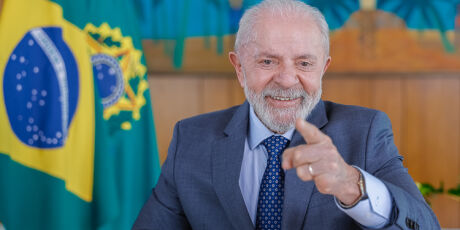 Depois que aprovar a PEC da Seguran&ccedil;a P&uacute;blica, vamos recriar o minist&eacute;rio, diz Lula