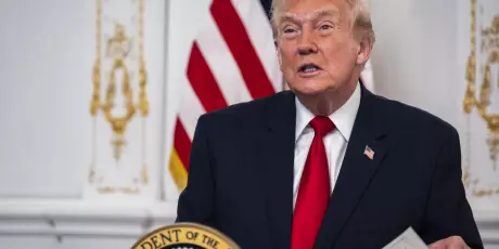 Trump anuncia opera&ccedil;&otilde;es terrestres contra Venezuela "em breve"