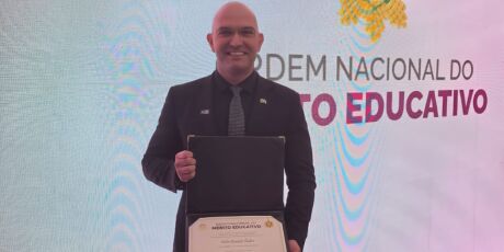 Educa&ccedil;&atilde;o p&uacute;blica de MS &eacute; reconhecida em honraria pelo Governo Federal