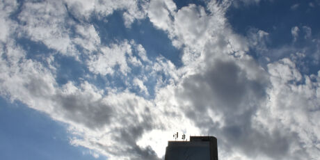 Semana ser&aacute; de calor e pancadas de chuva em MS