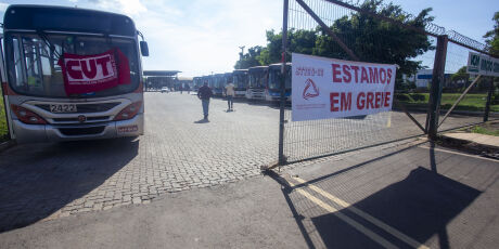 Governo de MS antecipa repasse e greve dos &ocirc;nibus deve acabar