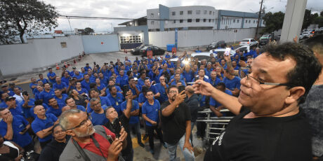 Motoristas de &ocirc;nibus peitam a Justi&ccedil;a e greve entra no terceiro dia na Capital