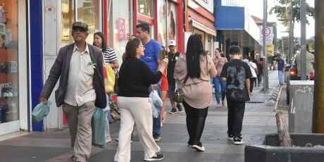 Confira o que abre e o que fecha na v&eacute;spera e no dia de Natal