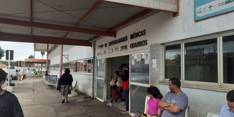 Sem &ocirc;nibus, idosos enfrentam dificuldade com carros de aplicativo