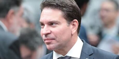 Mesa da C&acirc;mara decide cassar Eduardo Bolsonaro e Alexandre Ramagem