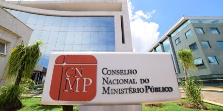 Conselho entende que 750 iphones do MPMS s&atilde;o gratuitos e engaveta den&uacute;ncia