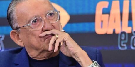 Galv&atilde;o Bueno recebe alta do hospital depois de interna&ccedil;&atilde;o na v&eacute;spera de Natal