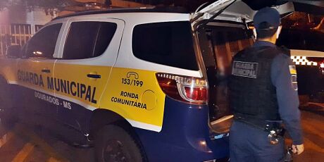 Ladr&atilde;o liberado em 'blitz' acaba furtando dois carros da mesma fam&iacute;lia